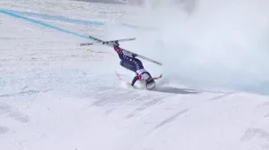 Milano Cortina 2026 Olympics - Alpine Skiing - Women's Downhill - Tofane Alpine Skiing Centre, Belluno, Italy - February 08, 2026. In this screen grab taken from a video shows Lindsey Vonn of United States crashing during the Women's Downhill. REUTERS/IOC/OBS/Foto: Handout
