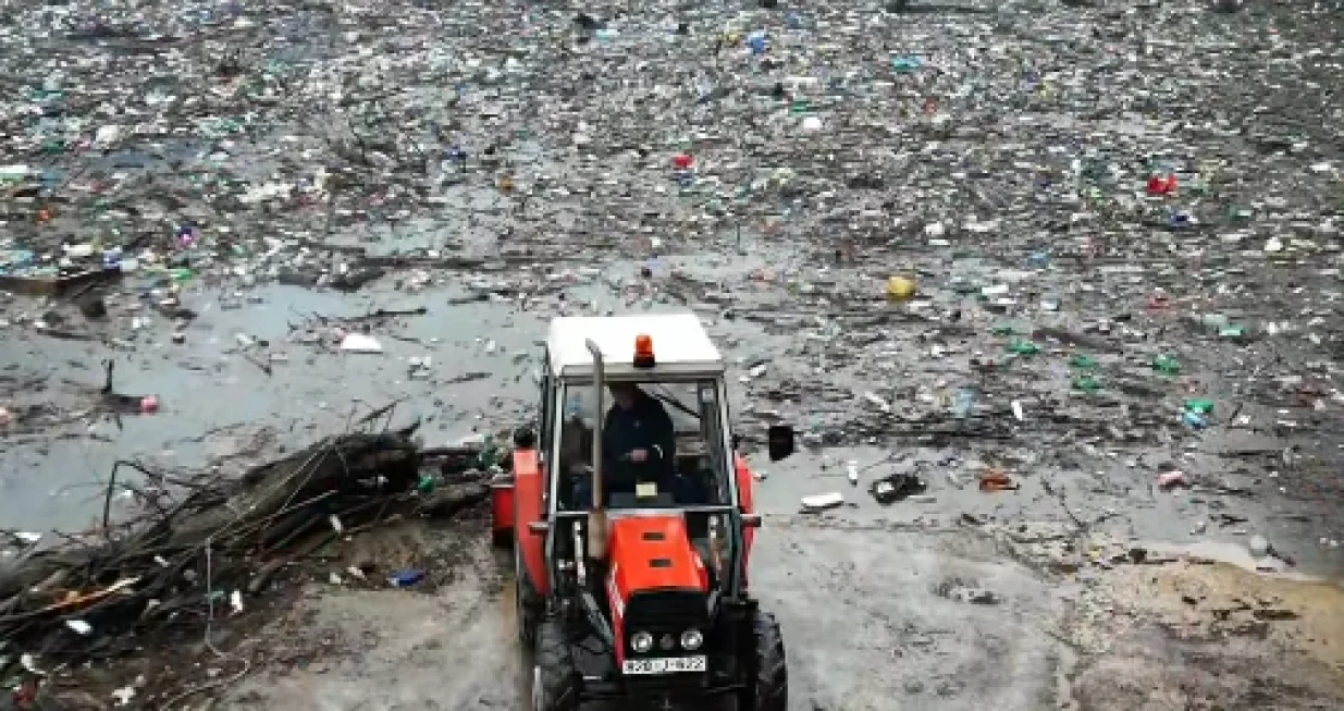 Ekolo&scaron;ka bomba: &Scaron;okantne snimke zagađene Drine obilaze svijet/Screenshot