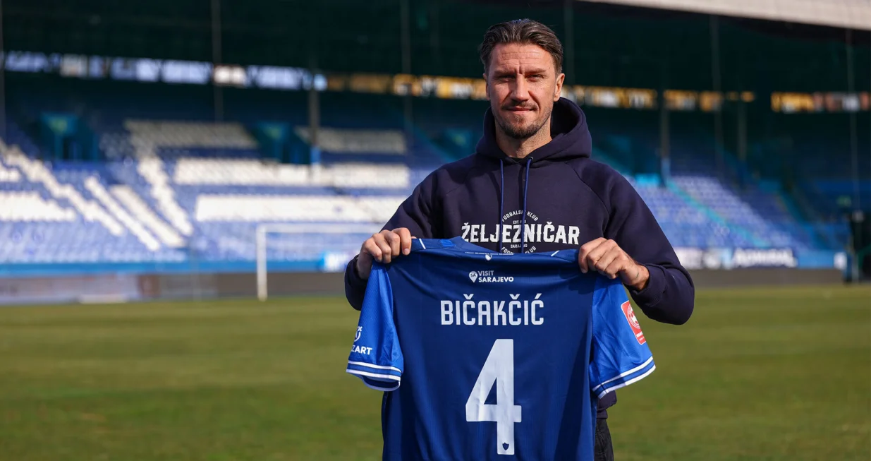 Bičakčić potpisao za Željezničar (FOTO: Damir Hajdarba&scaron;ić/FK Željezničar)/Foto: Damir Hajdarbasic