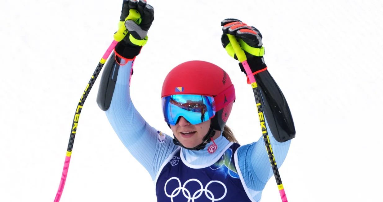 Milano Cortina 2026 Olympics - Alpine Skiing - Women's Super-G - Tofane Alpine Skiing Centre, Belluno, Italy - February 12, 2026. Elvedina Muzaferija of Bosnia and Herzegovina reacts after her run during Women's Super-G REUTERS/Aleksandra Szmigiel/Foto: Aleksandra Szmigiel