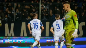 Detalj sa utakmice na Grbavici - FK Željezničar - FK Slavija - Kup utakmica 12.02.2026. (FOTO: Damir Deljo - Oslobođenje)/Foto: 