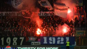 Detalj sa utakmice na Grbavici - FK Željezničar - FK Slavija - Kup utakmica 12.02.2026. (FOTO: Damir Deljo - Oslobođenje)/Foto: 