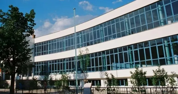 O&Scaron; Mujaga Komadina, Mostar/