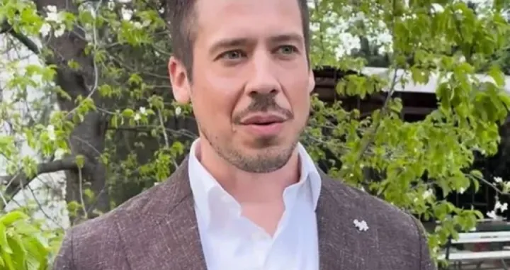 Nikola Rokvić, srbijanski pjevač/