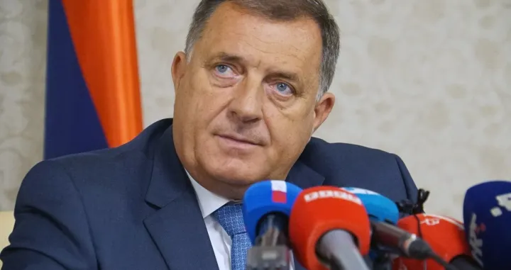ISTOČNO SARAJEVO, 9. septembra (FENA) - Član Predsjedni&scaron;tva BiH Milorad Dodik izjavio je danas da nikakva komisija za integracije BiH sa NATO-om neće biti formirana, a da može biti formirana samo komisija za saradnju s NATO-om. (Foto FENA/Jasmin Hasečić)./Fena