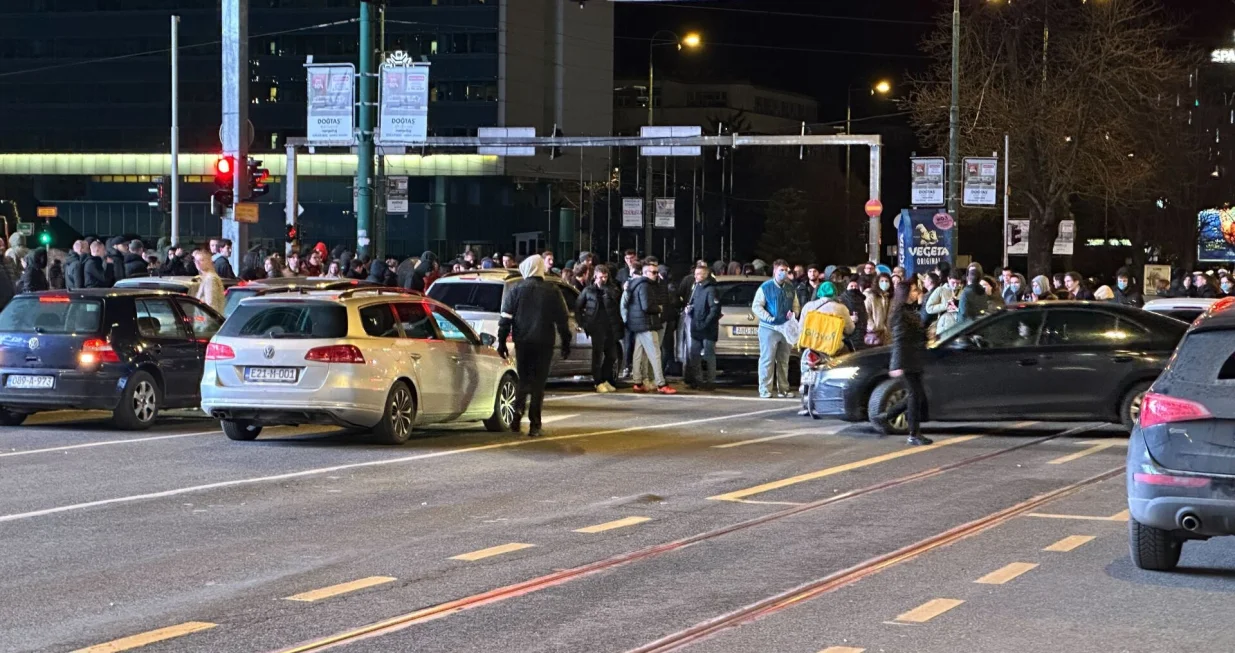 Marijin Dvor jo&scaron; uvijek blokiran/Amir Papić