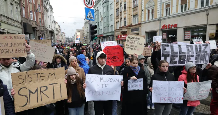 Protesti neformalne grupe građana povodom tramvajske nesreće/Senad Gubelić