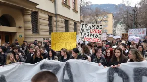 Četvrti dan Sarajevo protesti zbog tramvajske nesreće/Senad Gubelić
