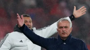 Soccer Football - Primeira Liga - Benfica v Alverca - Estadio da Luz, Lisbon, Portugal - February 8, 2026 Benfica coach Jose Mourinho reacts REUTERS/Pedro Rocha/Foto: Pedro Rocha