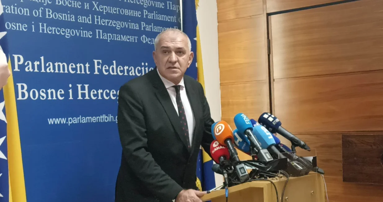 Ivo Tadić/Senad Gubelić/