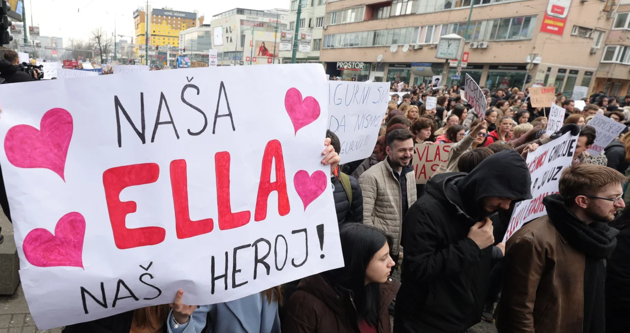 Četvrti dan Sarajevo protesti zbog tramvajske nesreće/Senad Gubelić