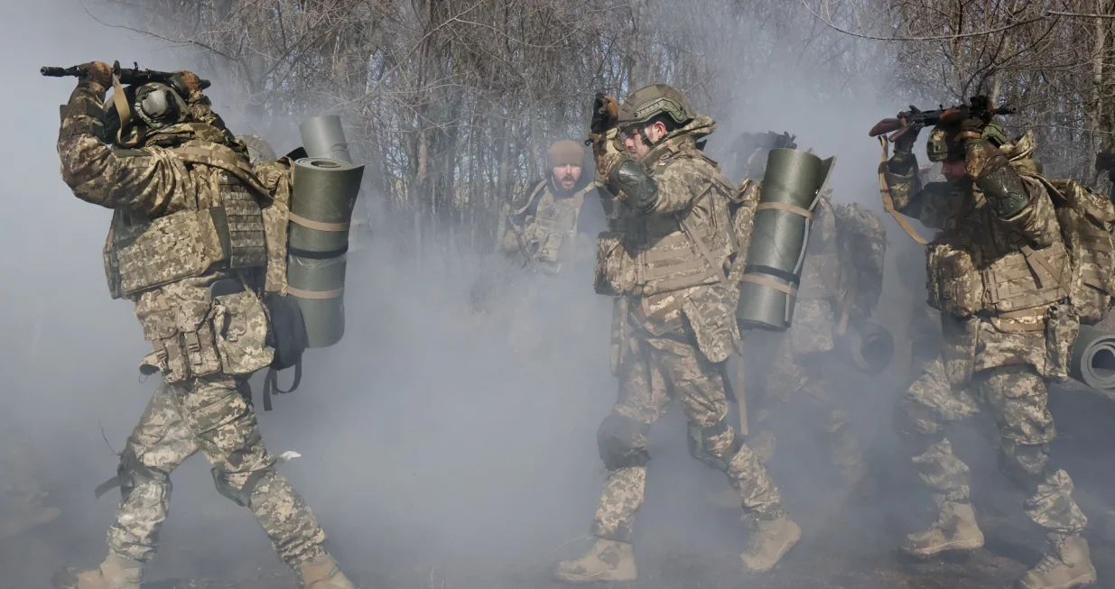 New recruits of the 65th Separate Mechanized Brigade of the Ukrainian Armed Forces attend their first military training near a frontline, amid Russia's attack on Ukraine, in Zaporizhzhia region, Ukraine February 22, 2026. Andriy Andriyenko/Press Service of the 65th Separate Mechanized Brigade of the Ukrainian Armed Forces/Handout via REUTERS ATTENTION EDITORS - THIS IMAGE HAS BEEN SUPPLIED BY A THIRD PARTY/Ukrainian Armed Forces