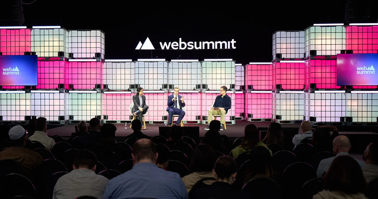  Web Summit Qatar panel diksusija /Bojan Mustur/Matrix Images/bojan Mustur