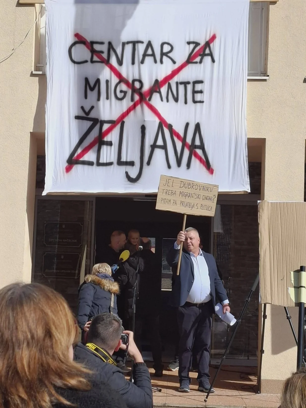 Načelnik Plitvica predvodio proteste/