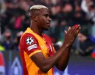 Soccer Football - UEFA Champions League - Play Off - Second Leg - Juventus v Galatasaray - Allianz Stadium, Turin, Italy - February 25, 2026 Galatasaray's Victor Osimhen celebrates after the match REUTERS/Guglielmo Mangiapane/Foto: Guglielmo Mangiapane
