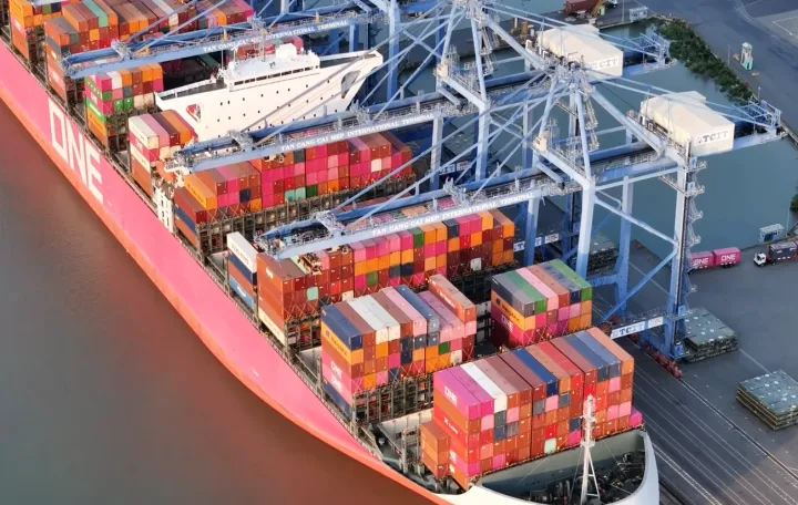 kanal, tanker, kina, brod, trgovina/Screenshot