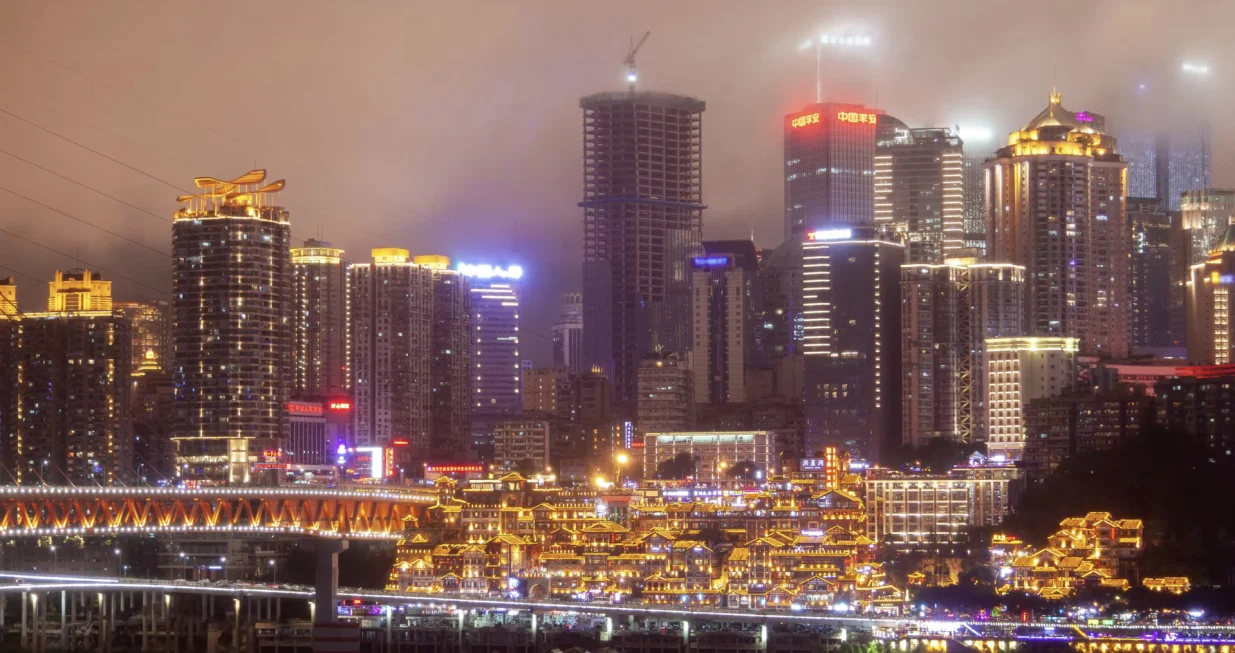 Veličanstveni Chongqing/Robert Dace&scaron;in