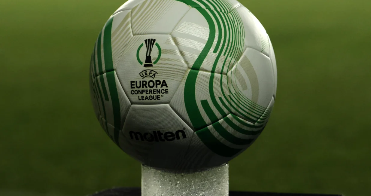 H&Scaron;K Zrinjski - Aston VillaKonferencijska ligaLopta Fudbal/Foto: 