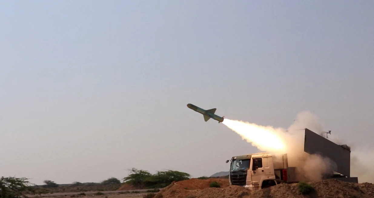 A missile is launched during an exercise in southern Iran, in this handout image obtained on February 17, 2026. IRGC/WANA (West Asia News Agency)/Handout via REUTERS ATTENTION EDITORS - THIS PICTURE WAS PROVIDED BY A THIRD PARTY.  TPX IMAGES OF THE DAY/Irgc Via Wana News Agency
