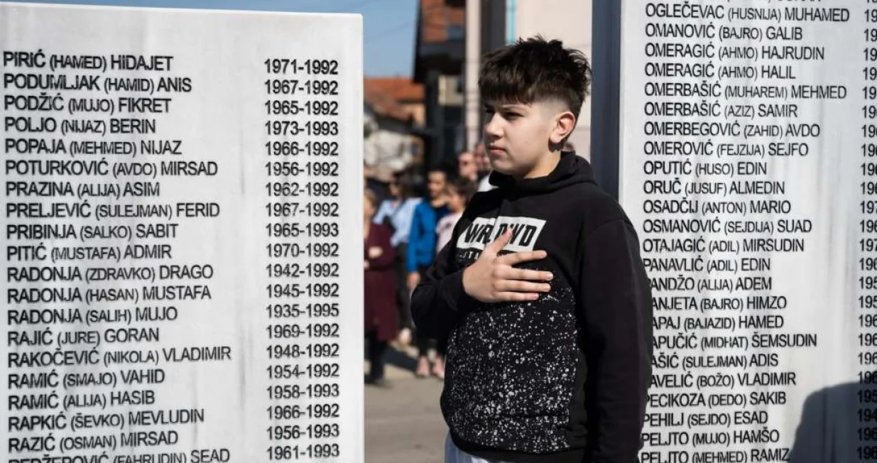 Otvoreno spomen-obilježje/Općina Novi Grad//