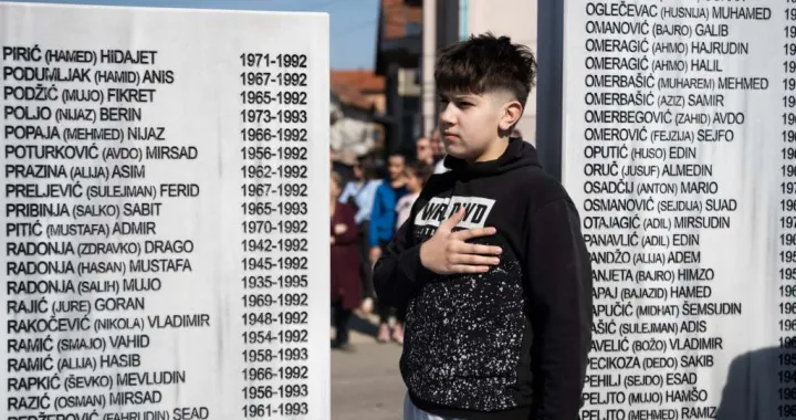 Otvoreno spomen-obilježje/Općina Novi Grad//