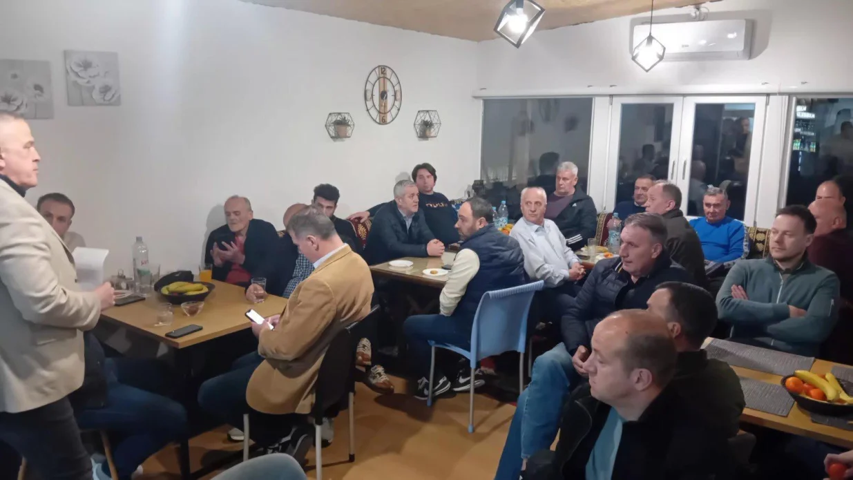 Zajednički iftar u prostorijama FSKS/Foto: 