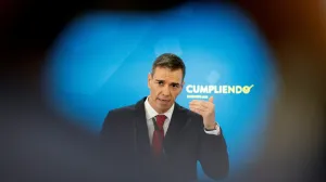 FILE PHOTO: Spain's Prime Minister Pedro Sanchez gestures during a year-end news briefing at Moncloa Palace in Madrid, Spain, December 15, 2025. REUTERS/Susana Vera/File Photo/Susana Vera