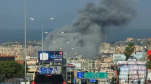 Smoke rises after an Israeli strike on Beirut's southern suburbs, following an escalation between Hezbollah and Israel amid the U.S.-Israeli conflict with Iran, as seen from Hazmieh, Lebanon, March 4, 2026. REUTERS/Mohamed Azakir/Mohamed Azakir