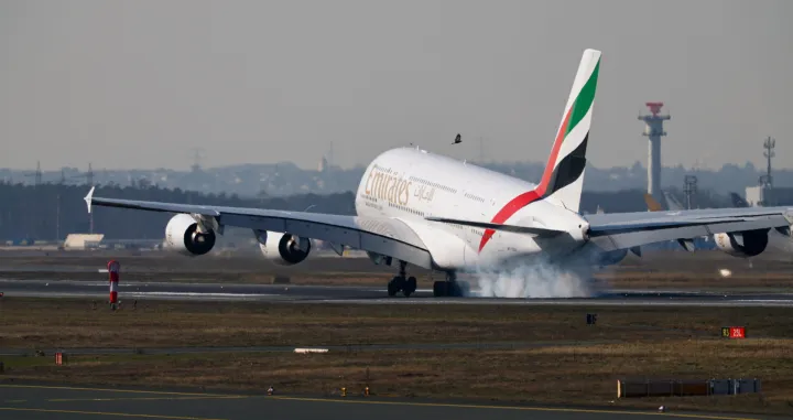 An Emirates plane with German tourists evacuated from the Middle East arrives from Dubai, amid the U.S.-Israeli conflict with Iran, at the airport in Frankfurt, Germany, March 3, 2026. REUTERS/Kai Pfaffenbach/Kai Pfaffenbach