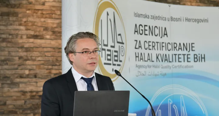 Agencija za certificiranje halal kvalitete - Damir Alihodžić direktor/