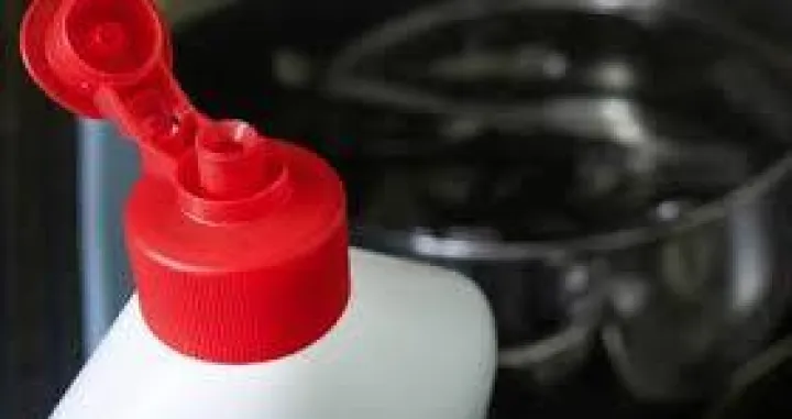 deterdžent za suđe/