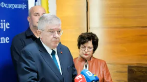 Press Naše stranke povodom smijene Miakovića/Damir Deljo