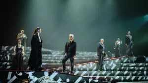 Iz predstave Zastave/