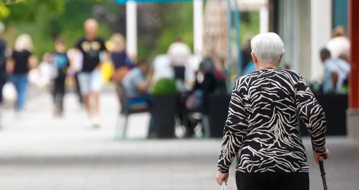 &Scaron;etači na Dobrinji/Damir Deljo