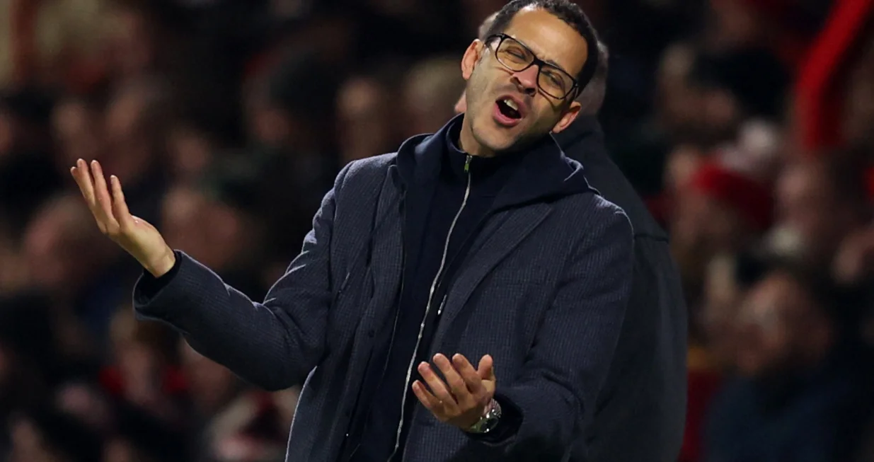Soccer Football - FA Cup - Fifth Round - Wrexham v Chelsea - SToK Racecourse, Wrexham, Britain - March 7, 2026 Chelsea manager Liam Rosenior reacts Action Images via Reuters/Ed Sykes/Foto: Ed Sykes