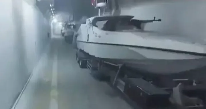 Podzemni tuneli, juri&scaron;ni brodovi, Iran/Prtsc