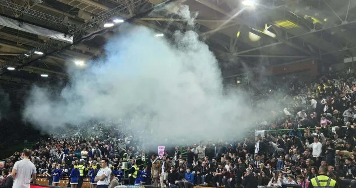 Atmosfera na utakmici Dubai - Baskonia/Foto: 