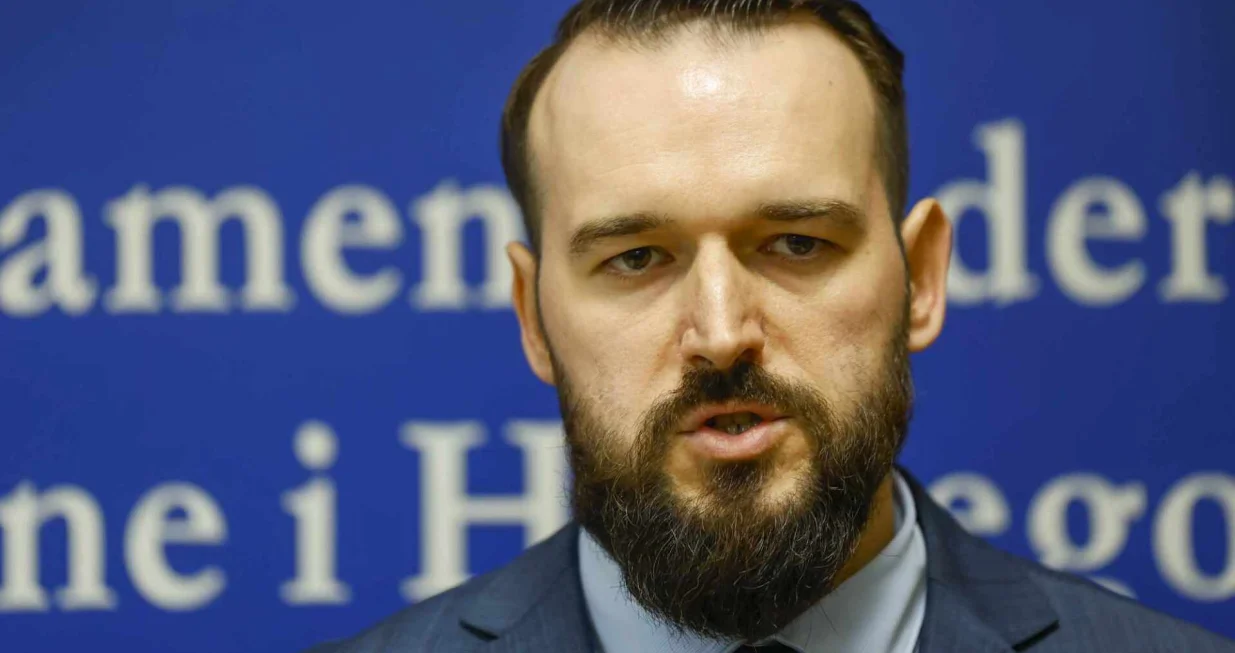 Pres-konferencija Admira Čavalića/Damir Deljo