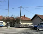 Policija ispred kuće/ATV//