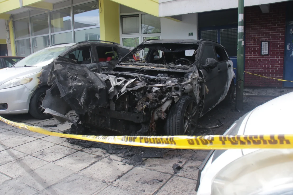 Zapaljen automobil tmp alipa&scaron;ino polje./Senad Gubelić