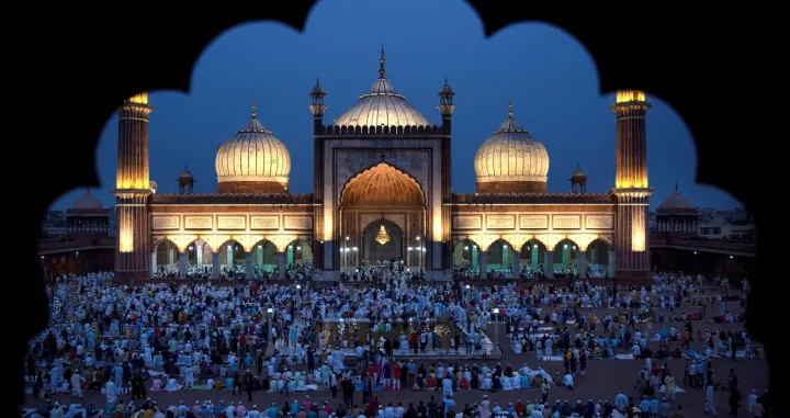 1- RAMAZAN NA ORIJENTU: Dani kada bozanska svjetlost ispunjava svaki dom/