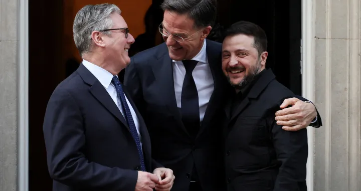 British Prime Minister Keir Starmer, Ukrainian President Volodymyr Zelenskiy and NATO Secretary General Mark Rutte meet at 10 Downing Street in London, Britain, March 17, 2026. REUTERS/Isabel Infantes  TPX IMAGES OF THE DAY/Isabel Infantes