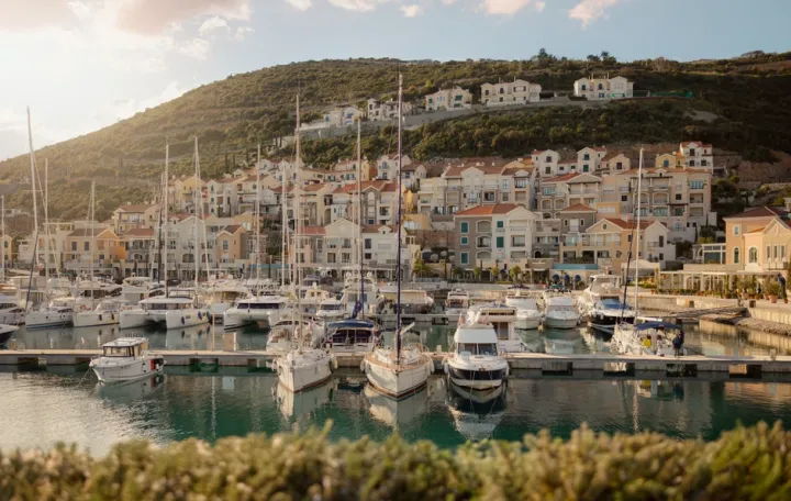 Lu&scaron;tica Bay/Promo 