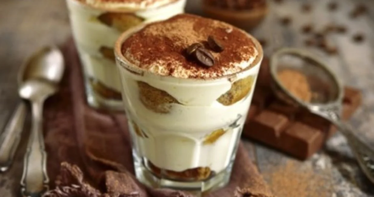 tiramisu u ča&scaron;i/