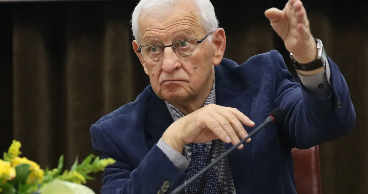 Naučni skup Akademije nauka i umjetnosti BiH o temi "Državotvornost BiH u XX i XXI stoljeću/Senad Gubelić