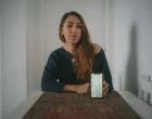 Iranska spisateljica i pjesnikinja, izbjeglica u Francuskoj, Mahtab Ghorbani, u svom domu u &Icirc;le-de-France, 1. aprila./Odhr&agrave;n Dunne 
