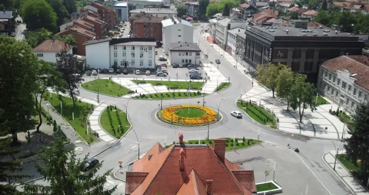 Grad Cazin, vrijedi ga vidjeti/