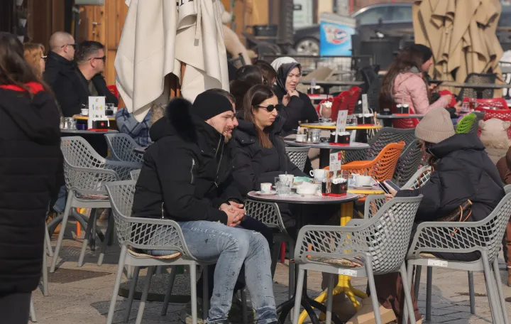 &scaron;etnja sarajevom ba&scaron;čar&scaron;ija lijepo vrijeme kafa/Senad Gubelić