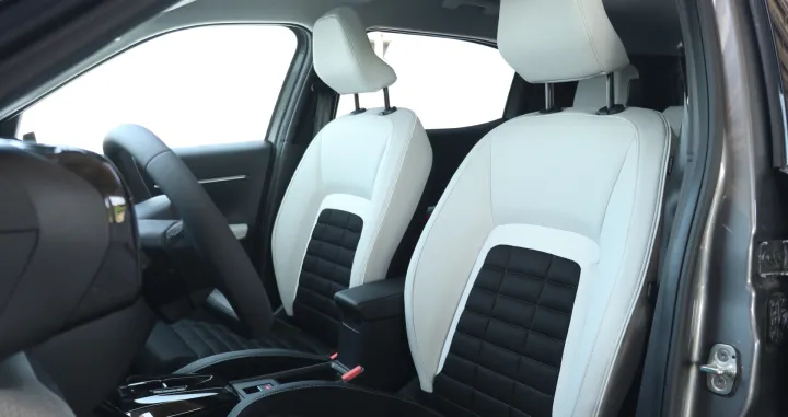 Od nekada&scaron;njeg gradskog modela, Citro&euml;n je C3 u potpunosti transformisao u moderan gradski krosover. Nova Aircross verzija dodatno pro&scaron;iruje njegovu funkcionalnost, a domaćim kupcima sada nudi i opciju s tri reda sjedi&scaron;ta, koja dodatno podiže vrijednost ovog po mnogo čemu zanimljivog automobila&hellip; adfhsahad/