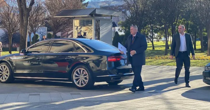 &Scaron;ta se sve prevozilo u vozilu Radovana Vi&scaron;kovića, pokazaće istraga/Mondo/ Slaven Petković/